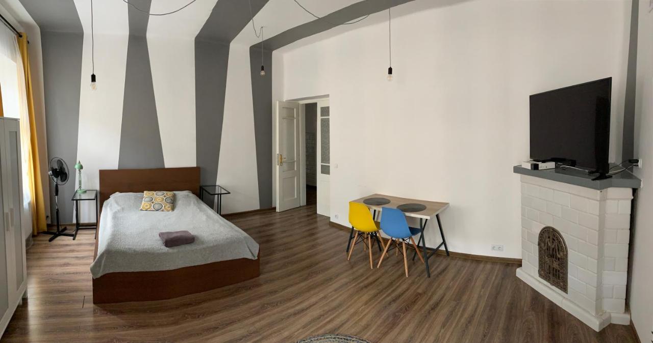 Apartament Rowna 12 Kielce Exterior photo